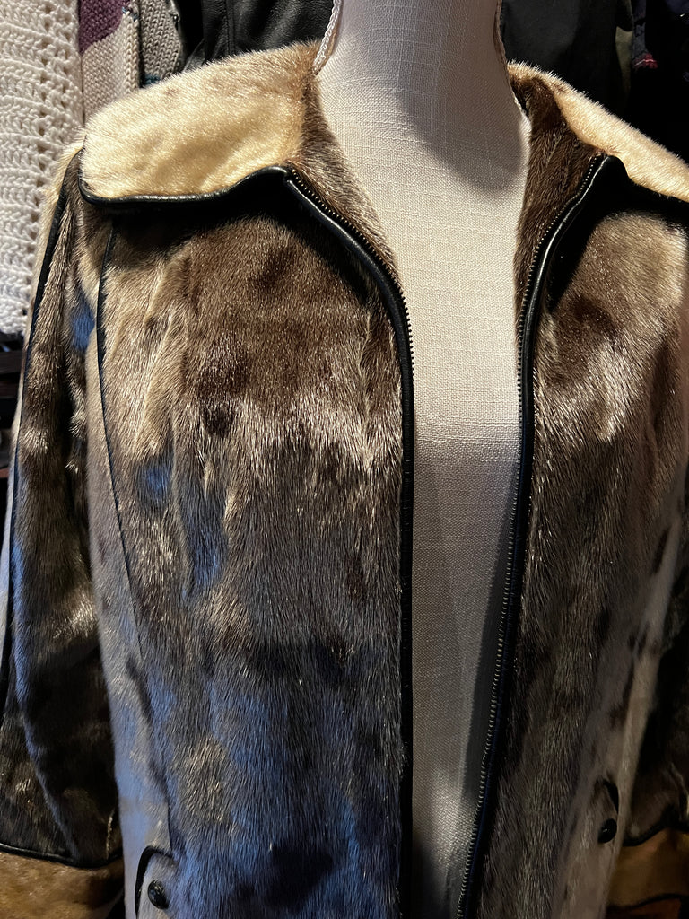 ✨ Ultimate Reseller Bundle - 6 items + Mystery vintage tee!