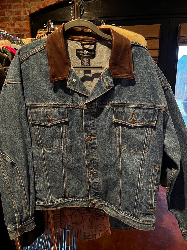 ✨ Ultimate Reseller Bundle - 6 items + Mystery vintage tee!