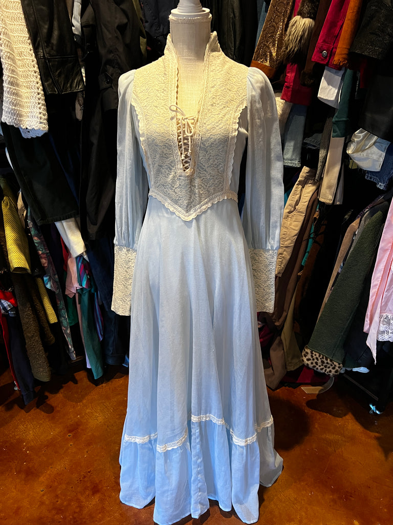 ✨ Ultimate Reseller Bundle - 6 items + Mystery vintage tee!