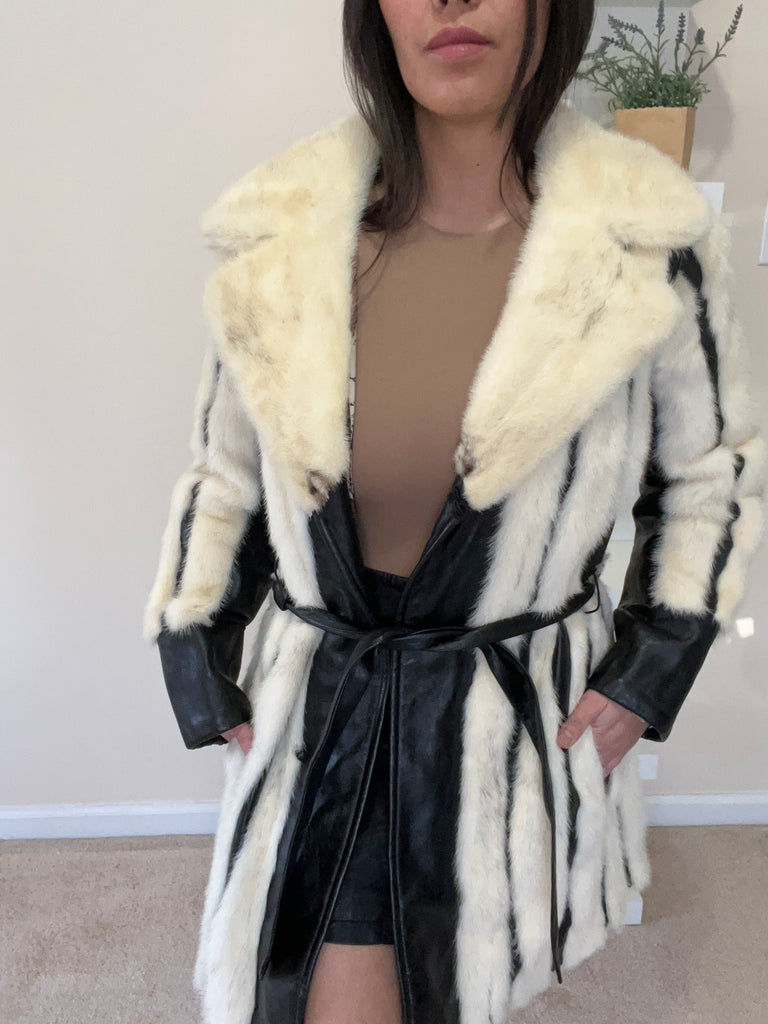 Rare Fox Fur Leather Coat Black | White - S/M